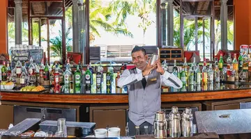Dinarobin Beachcomber Golf Resort & Spa