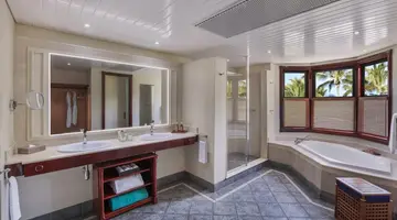 Dinarobin Beachcomber Golf Resort & SPA