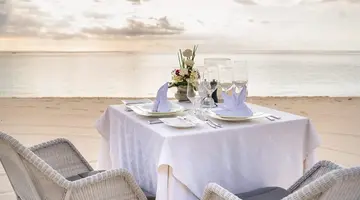 Dinarobin Beachcomber Golf Resort & Spa