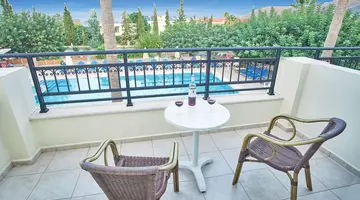 Dionysos Apartments and Studios