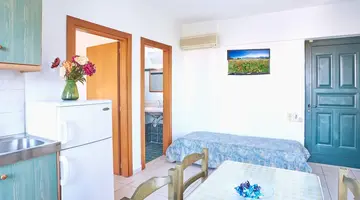 Dionysos Apartments and Studios