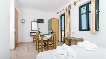 Dionysos Apartments and Studios