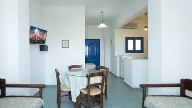 Dionysos Apartments and Studios