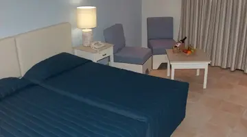 Dionysos Central Hotel