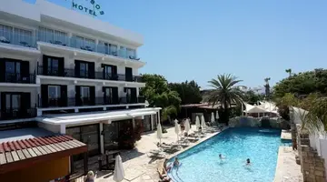 Dionysos Central Hotel