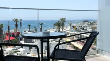 DIONYSOS CENTRAL HOTEL