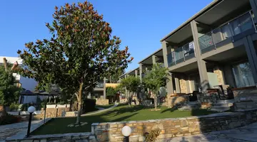 Dionysos Hotel and Studios
