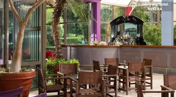 Dionysos Hotel