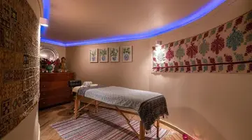 Dionysos Hotel