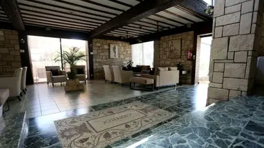 Dionysos Hotel