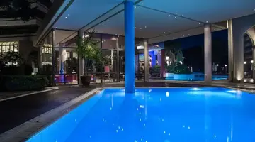 Dionysos Hotel