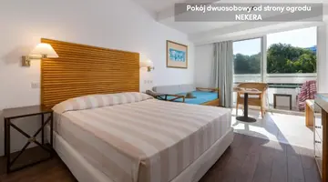 Dionysos Hotel