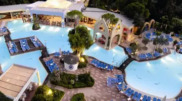 Dionysos Hotel