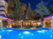 Dionysos Hotel