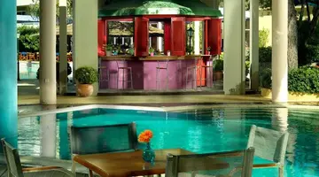 Dionysos Hotel
