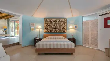 Dionysos Hotel