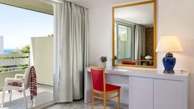 Dionysos Hotel