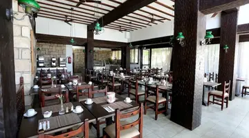 Dionysos Hotel