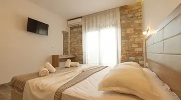 Dioscuri Luxury Apartments