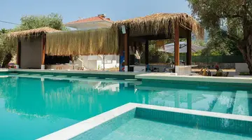Dioscuri Luxury Apartments