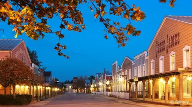Disney Hotel Cheyenne + bilety do Disneyland Paris