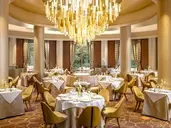 Disney Hotel New York - The Art of Marvel + bilety do Disneyland Paris