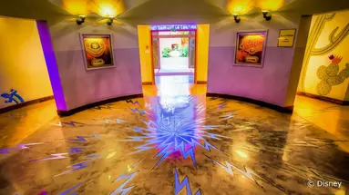 Disney Hotel Santa Fe + bilety do Disneyland Paris