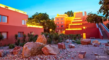 Disney Hotel Santa Fe + bilety do Disneyland Paris