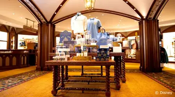 Disneyland Hotel + bilety do Disneyland Paris