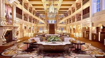Disneyland Hotel + bilety do Disneyland Paris