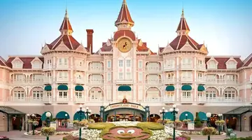 Disneyland Hotel + bilety do Disneyland Paris
