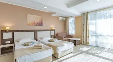 DIT EVRIKA BEACH CLUB HOTEL