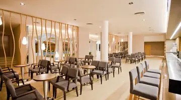 DIT Evrika Beach Club Hotel