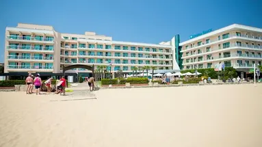 DIT EVRIKA BEACH CLUB HOTEL