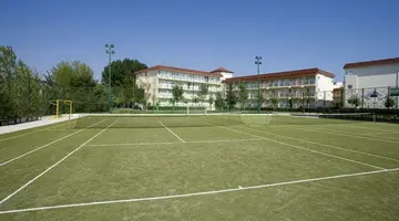 DIT EVRIKA BEACH CLUB HOTEL