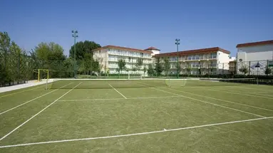 DIT EVRIKA BEACH CLUB HOTEL