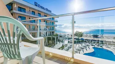 DIT EVRIKA BEACH CLUB HOTEL
