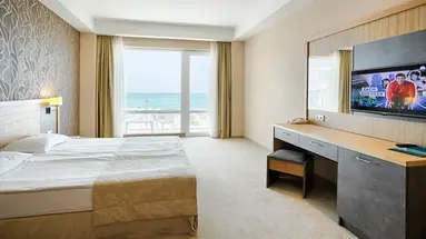 DIT EVRIKA BEACH CLUB HOTEL