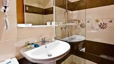 DIT EVRIKA BEACH CLUB HOTEL