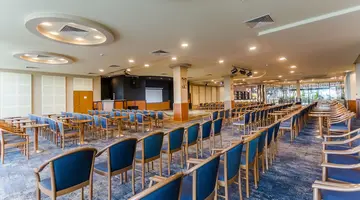 DIT EVRIKA BEACH CLUB HOTEL