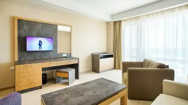 DIT EVRIKA BEACH CLUB HOTEL