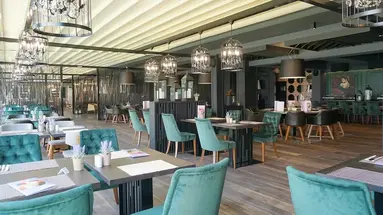 DIT EVRIKA BEACH CLUB HOTEL