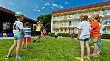 DIT EVRIKA BEACH CLUB HOTEL