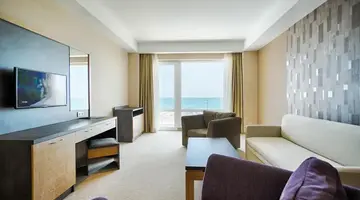 DIT EVRIKA BEACH CLUB HOTEL