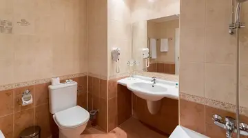 DIT EVRIKA BEACH CLUB HOTEL