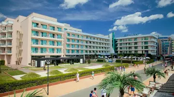 DIT Evrika Beach Club Hotel