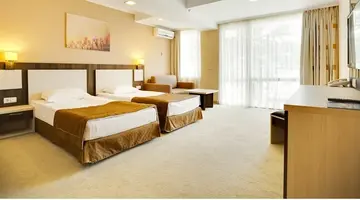 DIT EVRIKA BEACH CLUB HOTEL