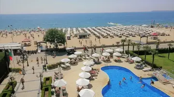 DIT Evrika Beach Club Hotel
