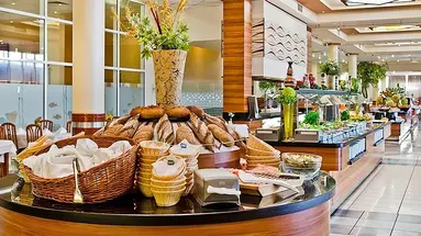 DIT EVRIKA BEACH CLUB HOTEL