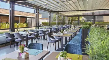 DIT EVRIKA BEACH CLUB HOTEL